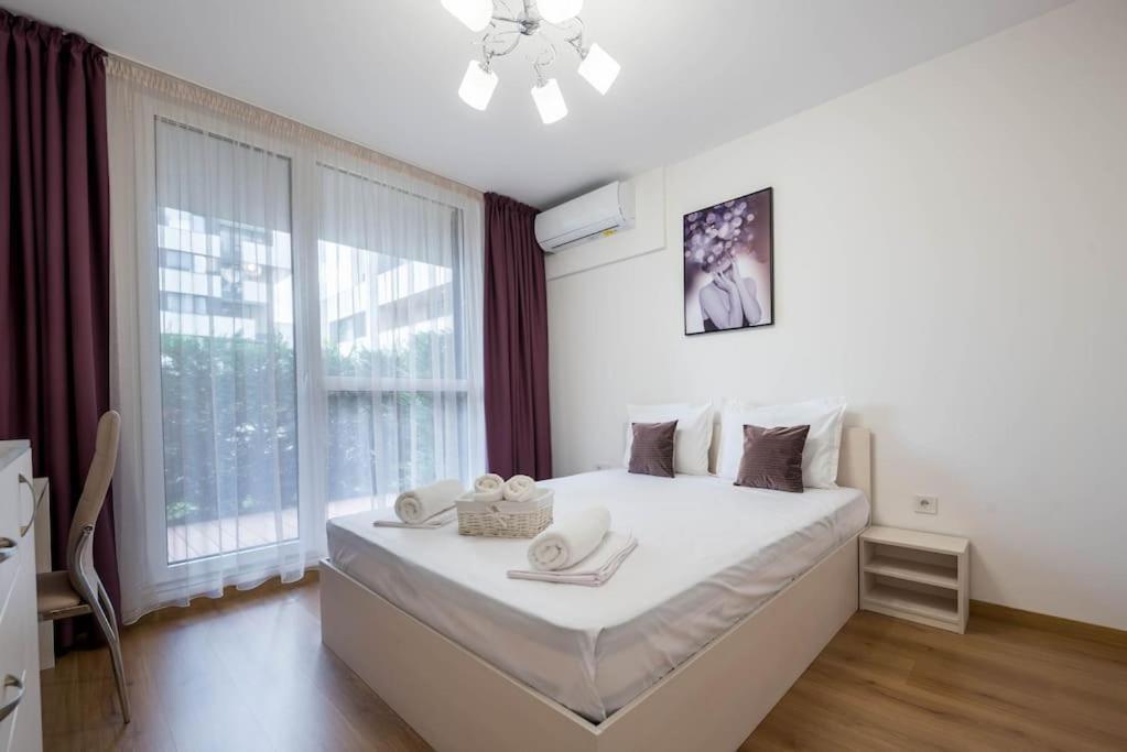 Labyrinth Apartment - Free Parking Space Included Warna Zewnętrze zdjęcie